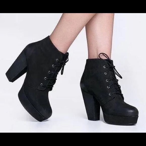 Steve Madden Suede Booties - Picture 3 of 11